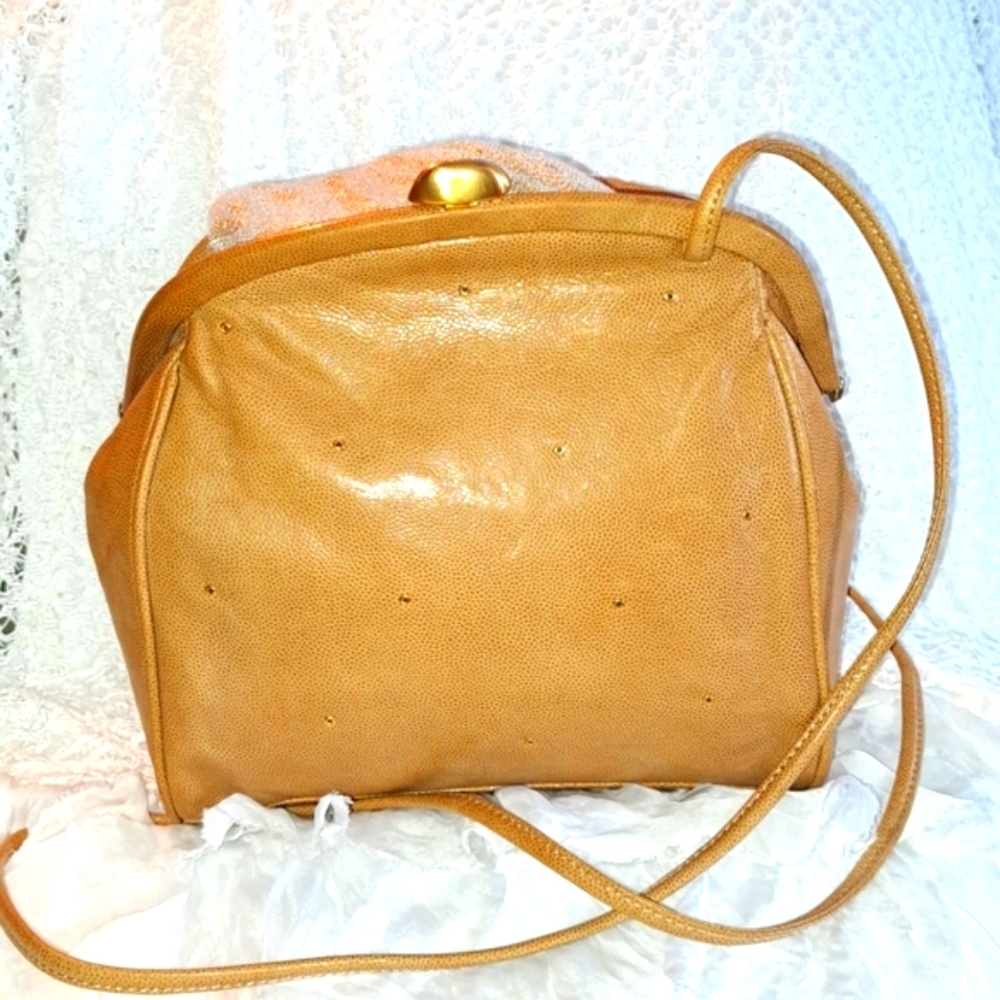 ALBERT Nopin Vintage Shoulder Bag. Tan. Gold Tone Rivet Embellished.